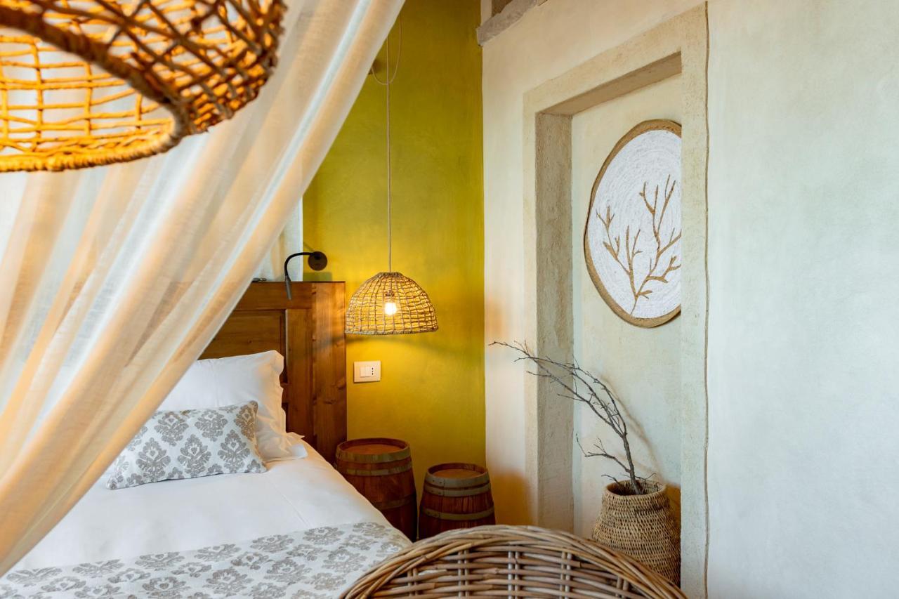 Conti Thun Wine Resort Puegnago del Garda Exterior photo