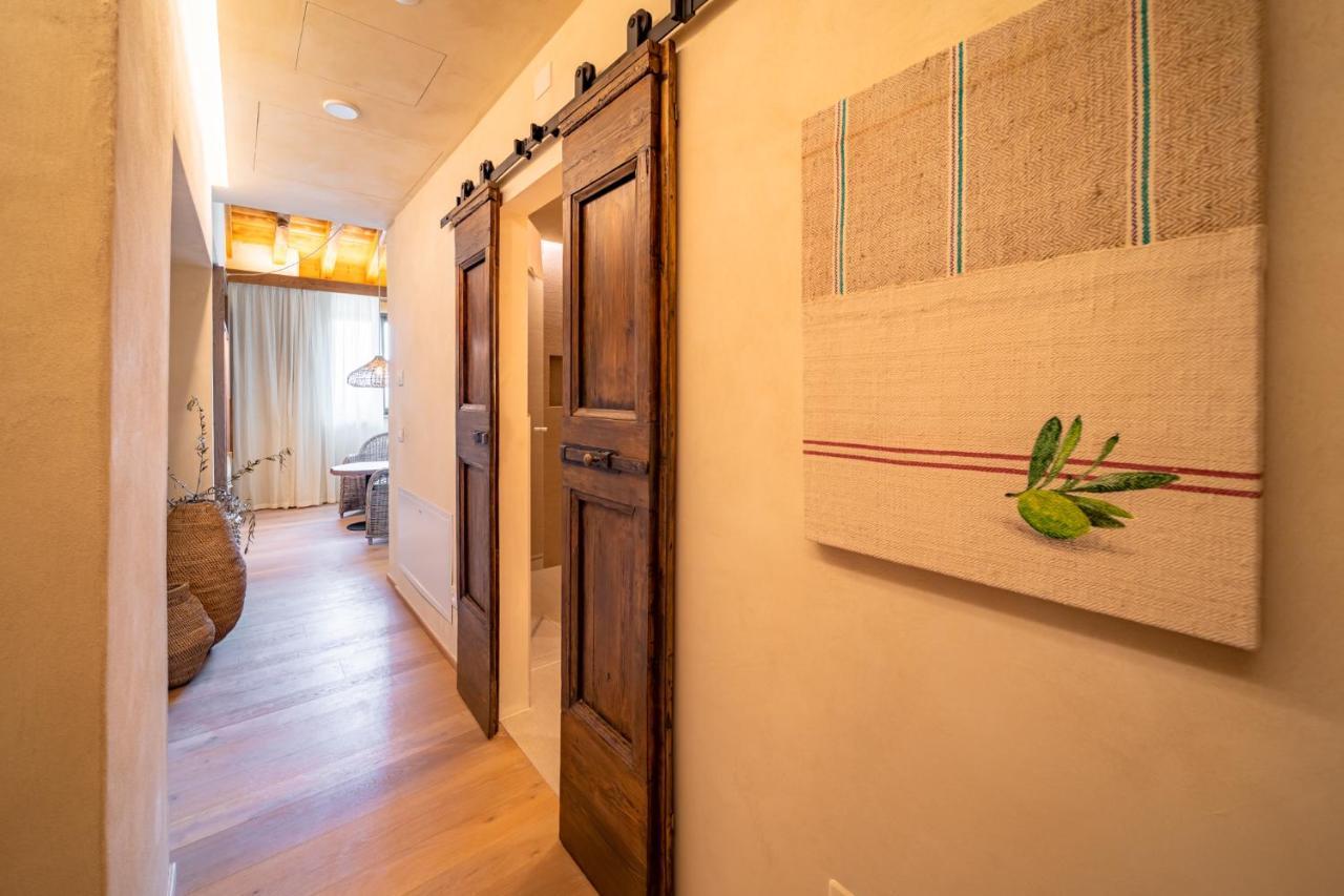 Conti Thun Wine Resort Puegnago del Garda Exterior photo