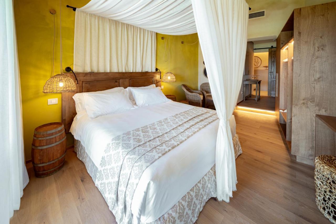 Conti Thun Wine Resort Puegnago del Garda Exterior photo
